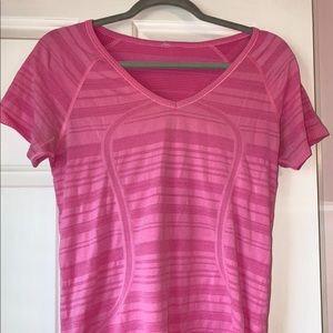 lululemon v neck shirt